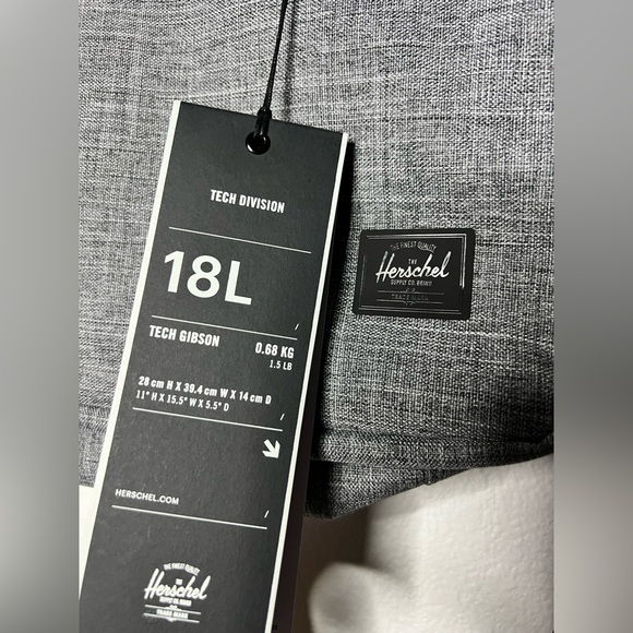 Herschel Supply Co, Tech Gibson. - Picture 4 of 4